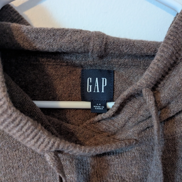 GAP Men's Taupe Hoodie Sweater - Picture 2 of 2